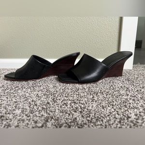 Vince Pia Wedges